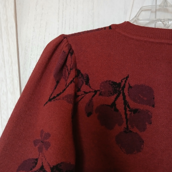 LuLaroe Piper Balloon Sleeve Burgundy Leaf Pattern Pullover Sweater - S - Picture 4 of 7